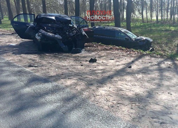ДТП в Беларуси унесло жизнь детского врача 29 апреля около 10.00 на 23-м км автодороги Р53 вблизи деревни Перемежное произошло ДТП с участием внедорожника Volvo и легковушки Geely. Пассажирка